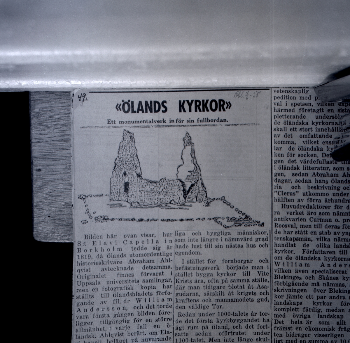Allan Bernving, Teckning från 1819 av Sankt Elavis kapell på Kapelludden, Borgholm. Det fanns redan under medeltiden ett kapell på kapelludden i Borgholm, helgat åt det lokala helgonet Sankt Evald. Första gången kapellet nämns är i biskop Brask kapellförteckning av år 1515, där det endast uppräknas; "Elavi in Borg…