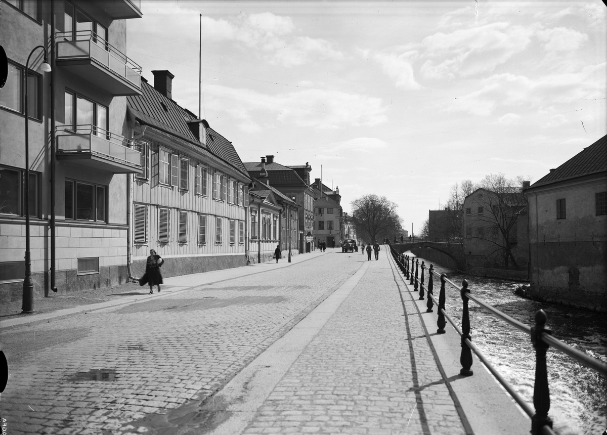 Paul Sandberg, Kvarteret Torget, Östra Ågatan, Uppsala april 1938