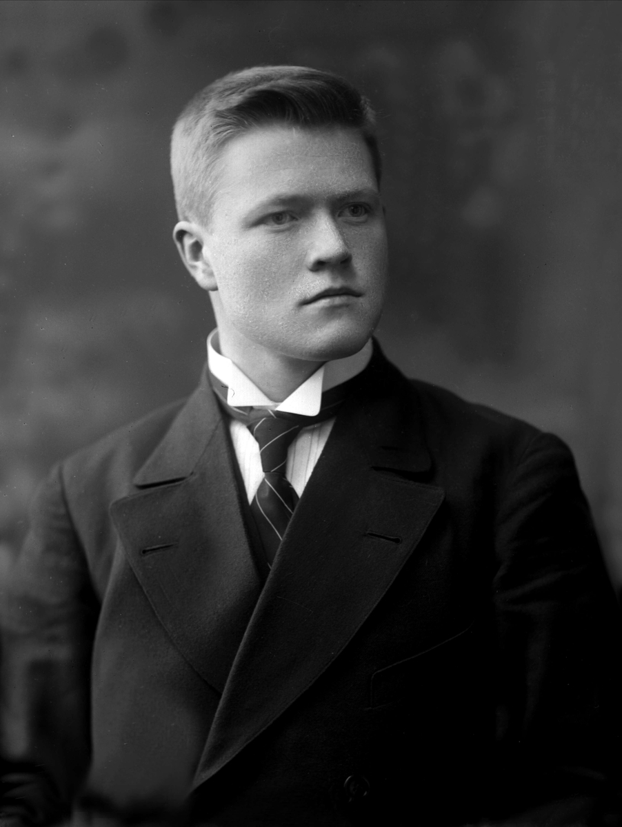 Gustav Borgen, NFB.06274