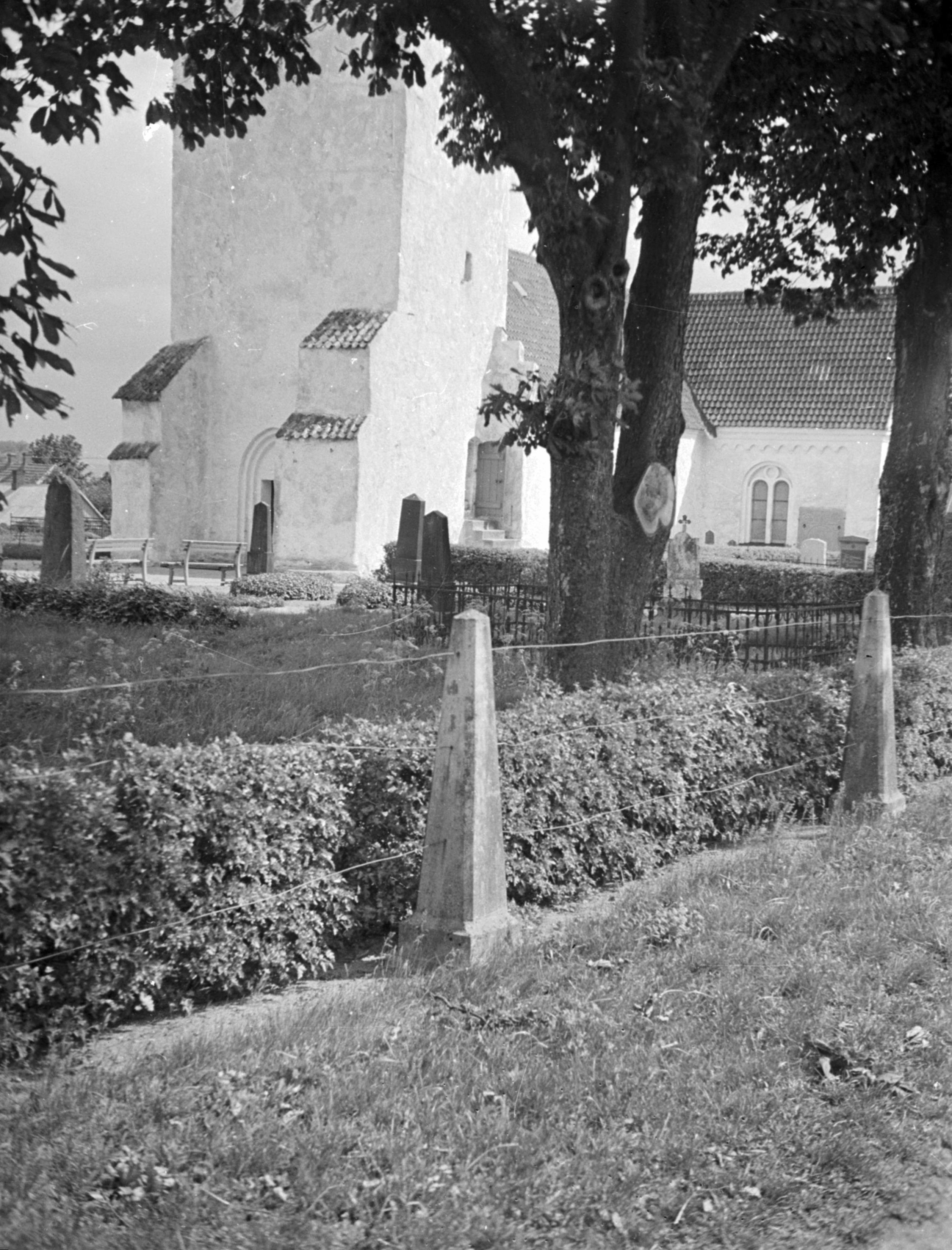 Erik Lundberg, Hällestads kyrka