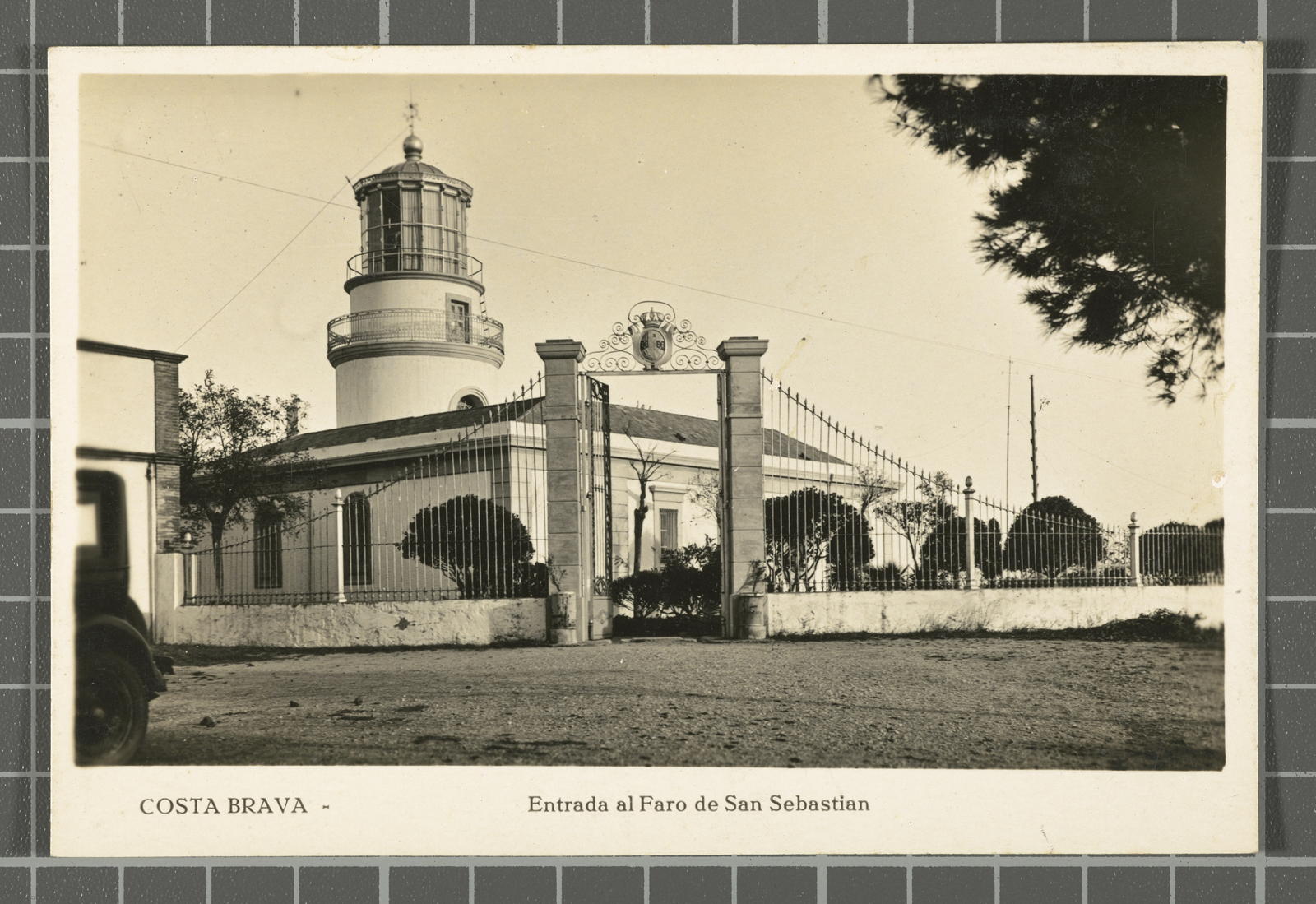 Desconegut, Costa Brava - Entrada al Faro de San Sebastian