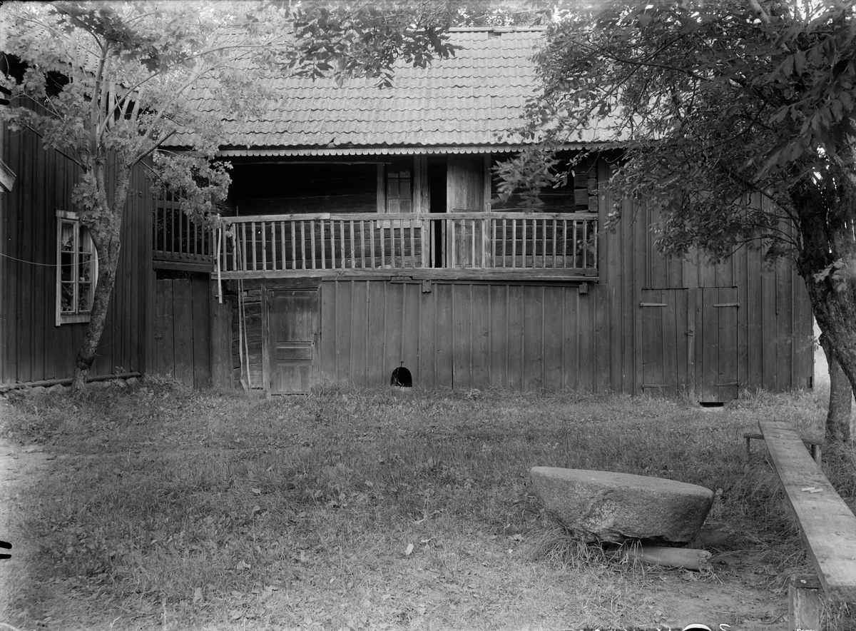 Paul Sandberg, Ekonomibyggnad på Härledsgården, Härled, Torstuna socken, Uppland 1939