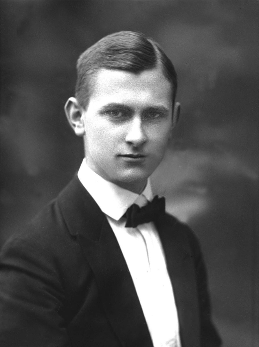 Gustav Borgen, NFB.45872