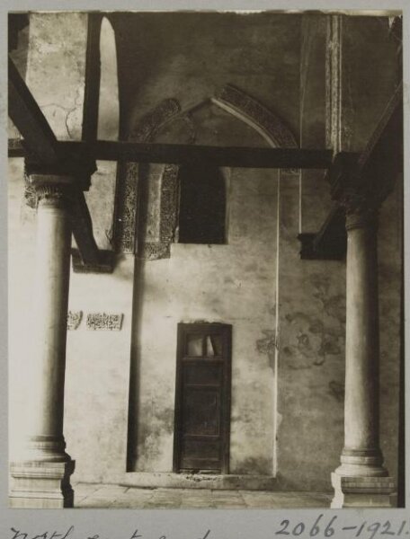 K.A.C. Creswell, Northeast end of sanctuary in the mosque of Fatimid wazir Amir al-Salih Tala'i‘, Cairo