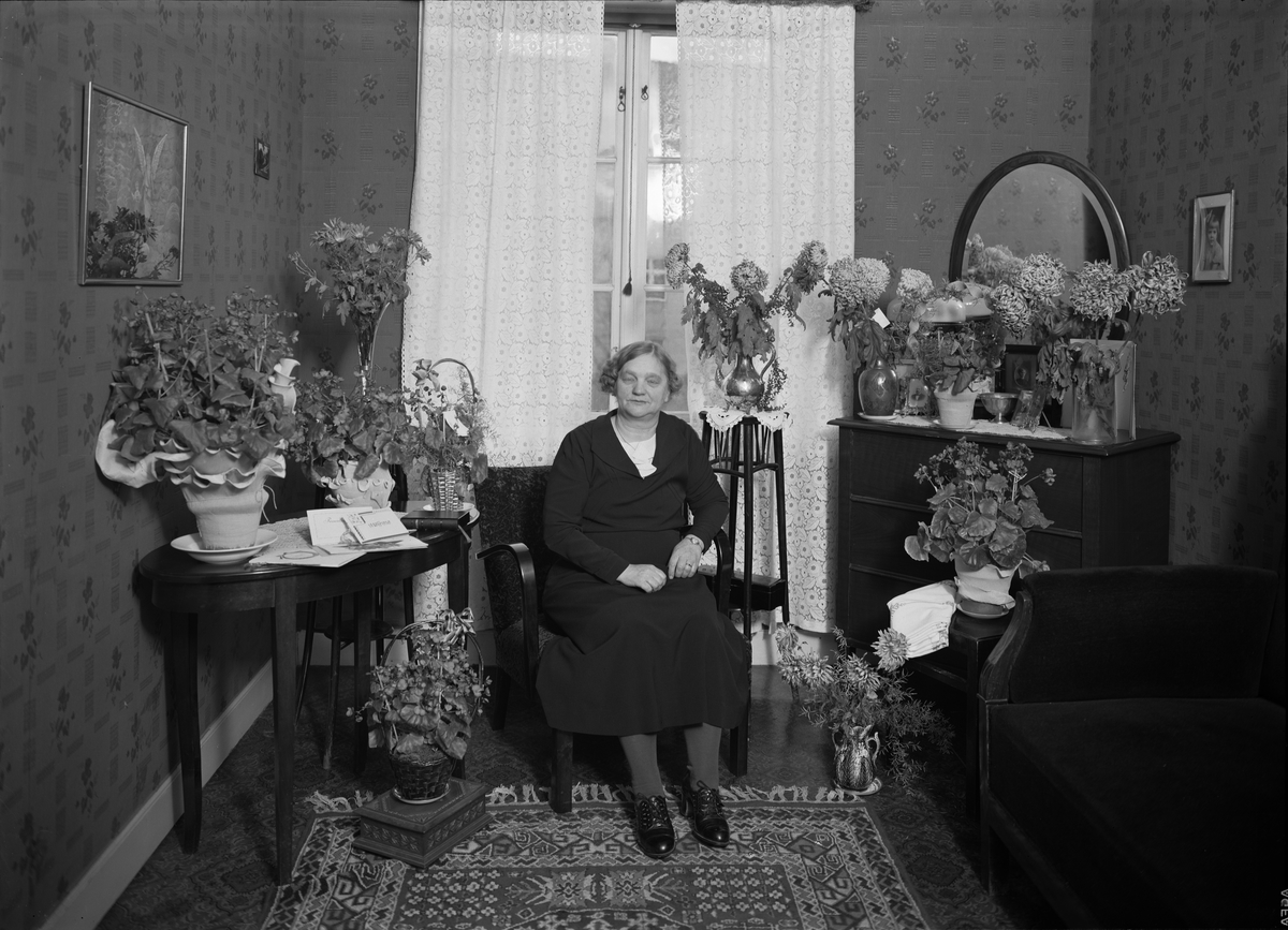 Paul Sandberg, Födelsedagsporträtt - kvinna, sannolikt Uppsala, 1939