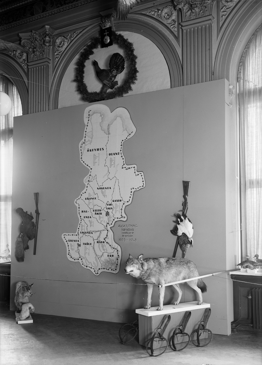 Paul Sandberg, Uppsala Läns Jaktvårdsförenings jubileumsutställning på Östgöta studentnation, Uppsala 1944