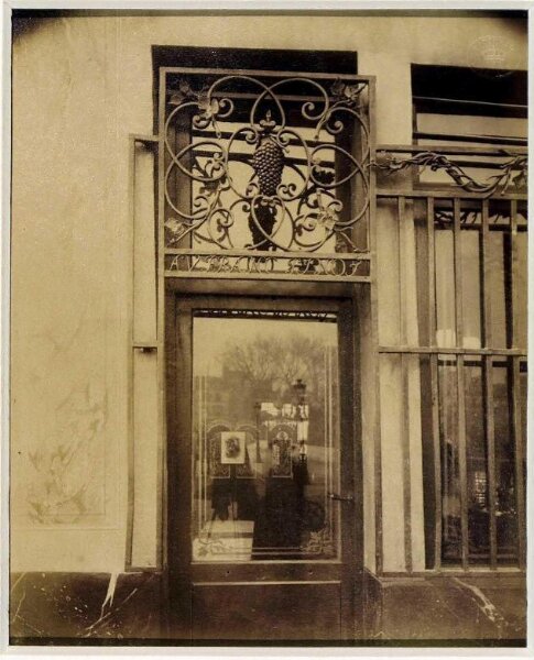 Atget, Jean-Eugène-Auguste, Shopfront, Quai Bourbon, Paris, France