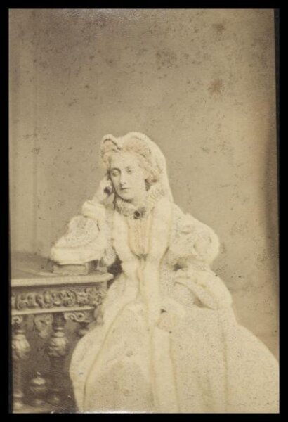 London Stereoscopic and Photographic Company, Guy Little Theatrical Photograph