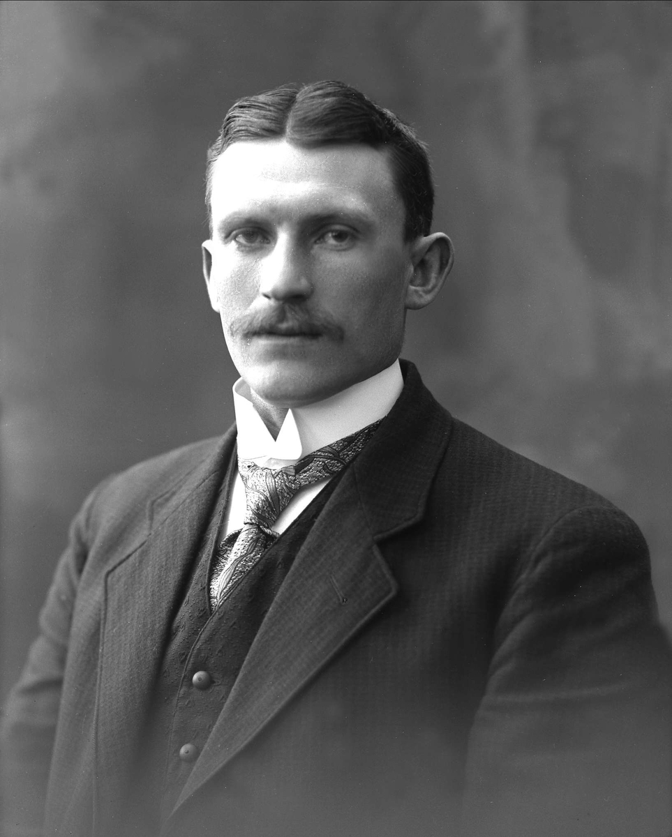 Gustav Borgen, NFB.46794