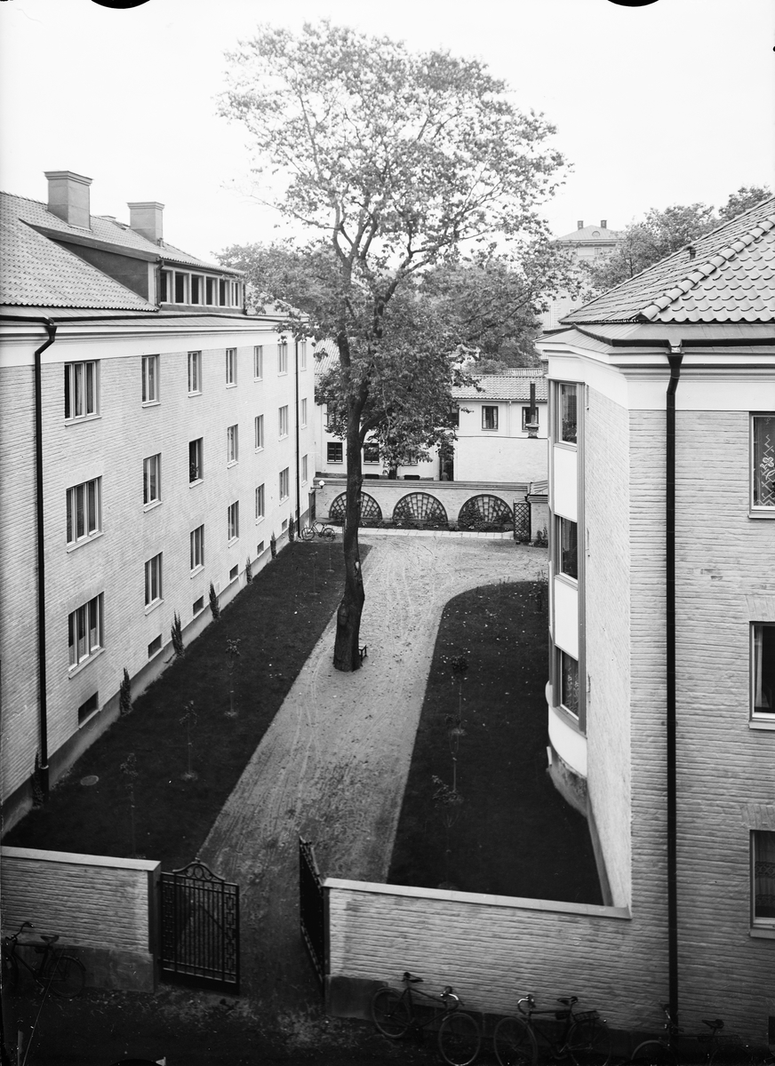 Paul Sandberg, Flerbostadshus, kvarteret Slottet, Åsgränd, Uppsala före 1933