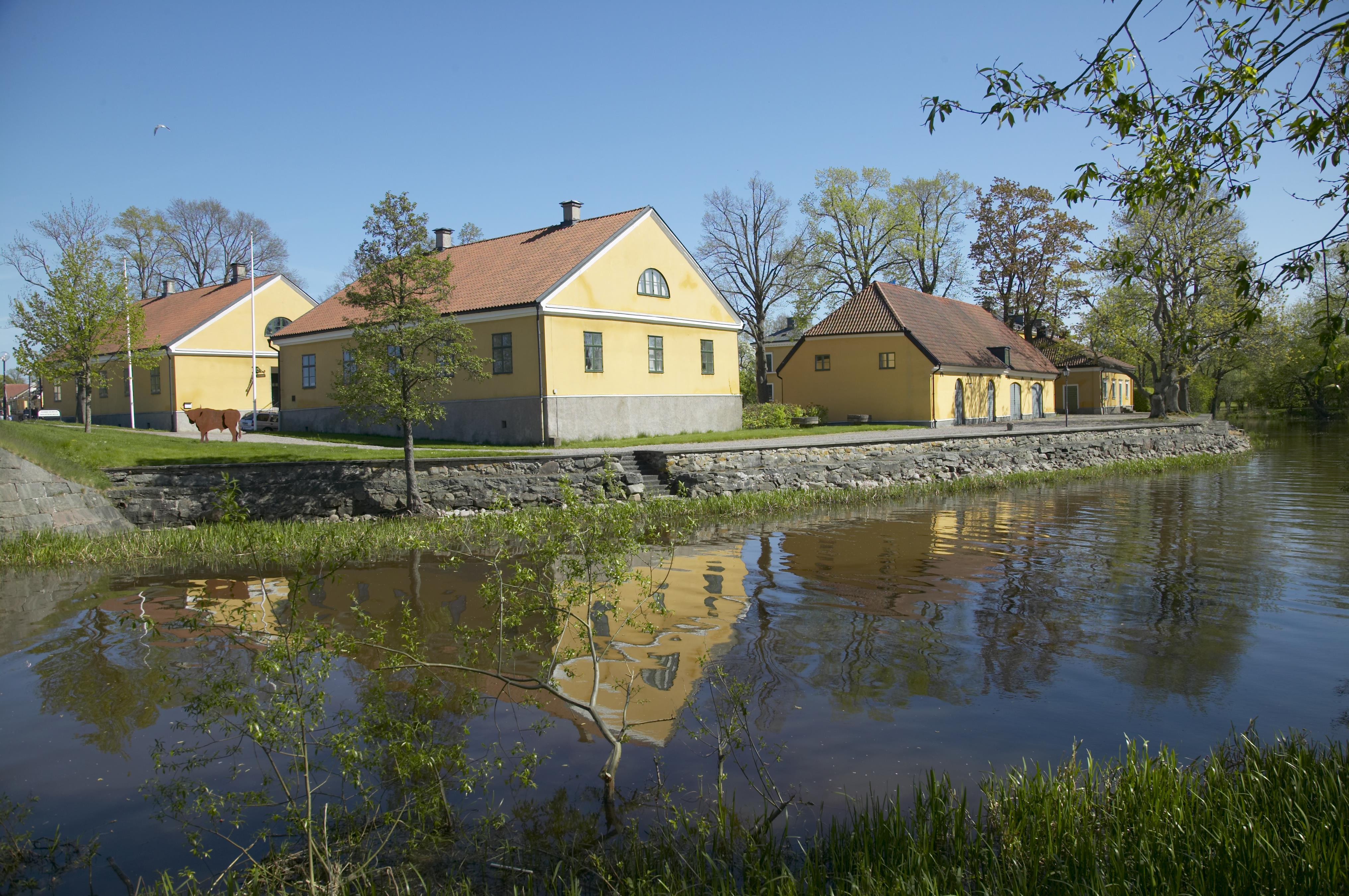 Bengt A Lundberg, Mariestad Marieholm 1:5