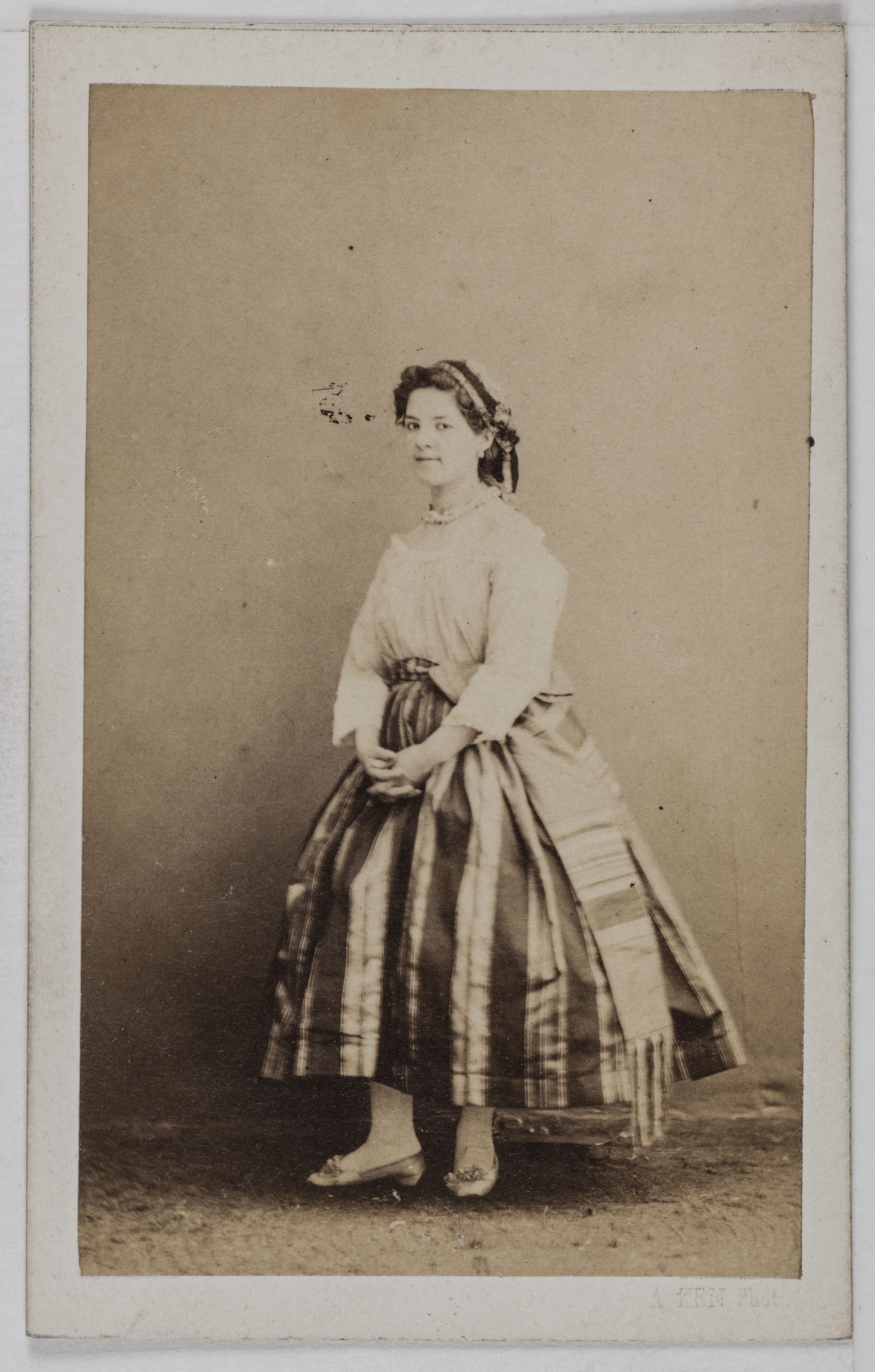 Alexandre Ken, Portrait de Marguerite, (actrice)