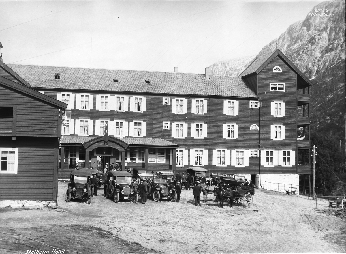 Anders Beer Wilse, Prot: Stavangerfjords Nordkaptur - Stalheim, bilerne