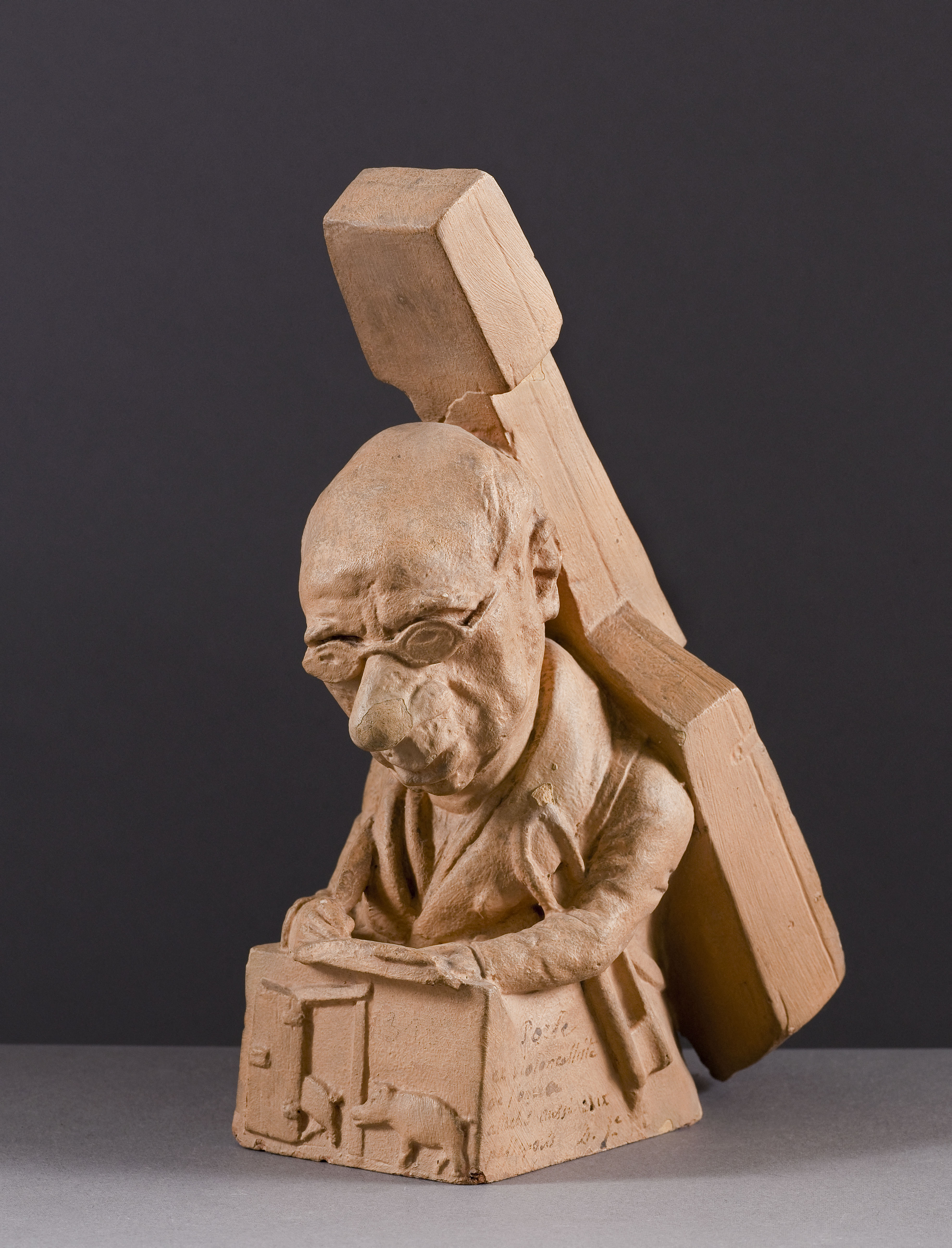 Jean Pierre Dantan, Portrait-charge de Porte, violoncelliste et employé au service des passeports