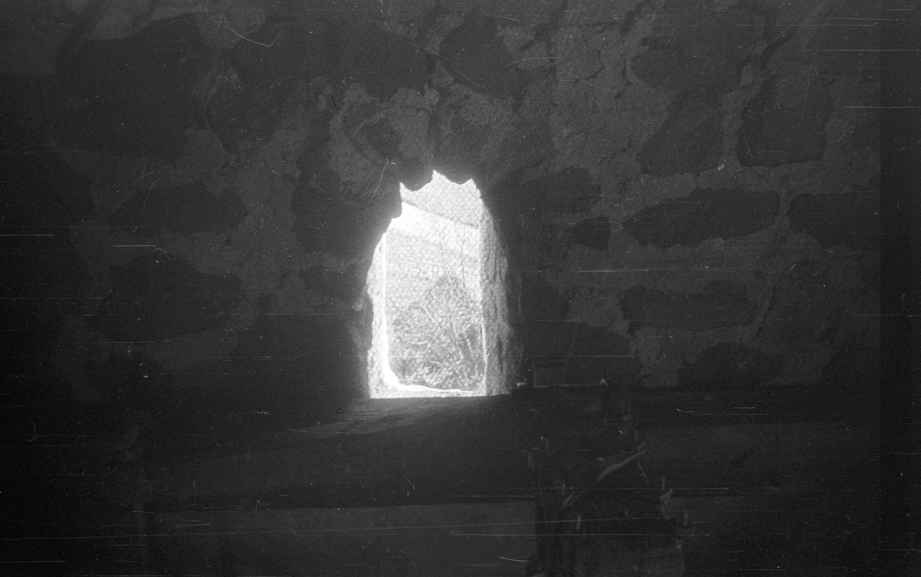 Berit Wallenberg, Vallby kyrka