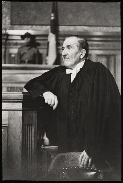 Cartier-Bresson, Henri, Photograph