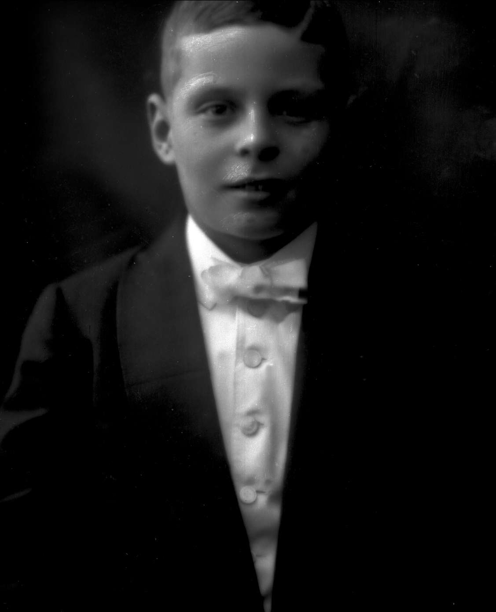 Gustav Borgen, NFB.24897