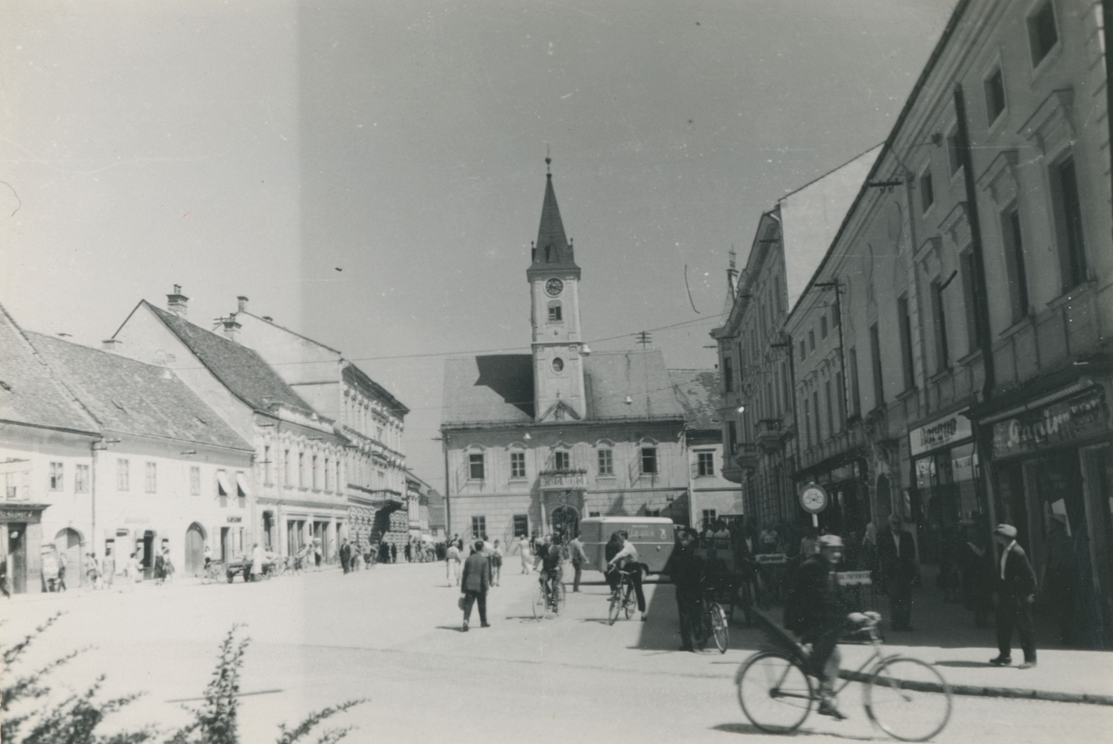 neutvrđen autor, Varaždin - Gradska vijećnica, glavni trg