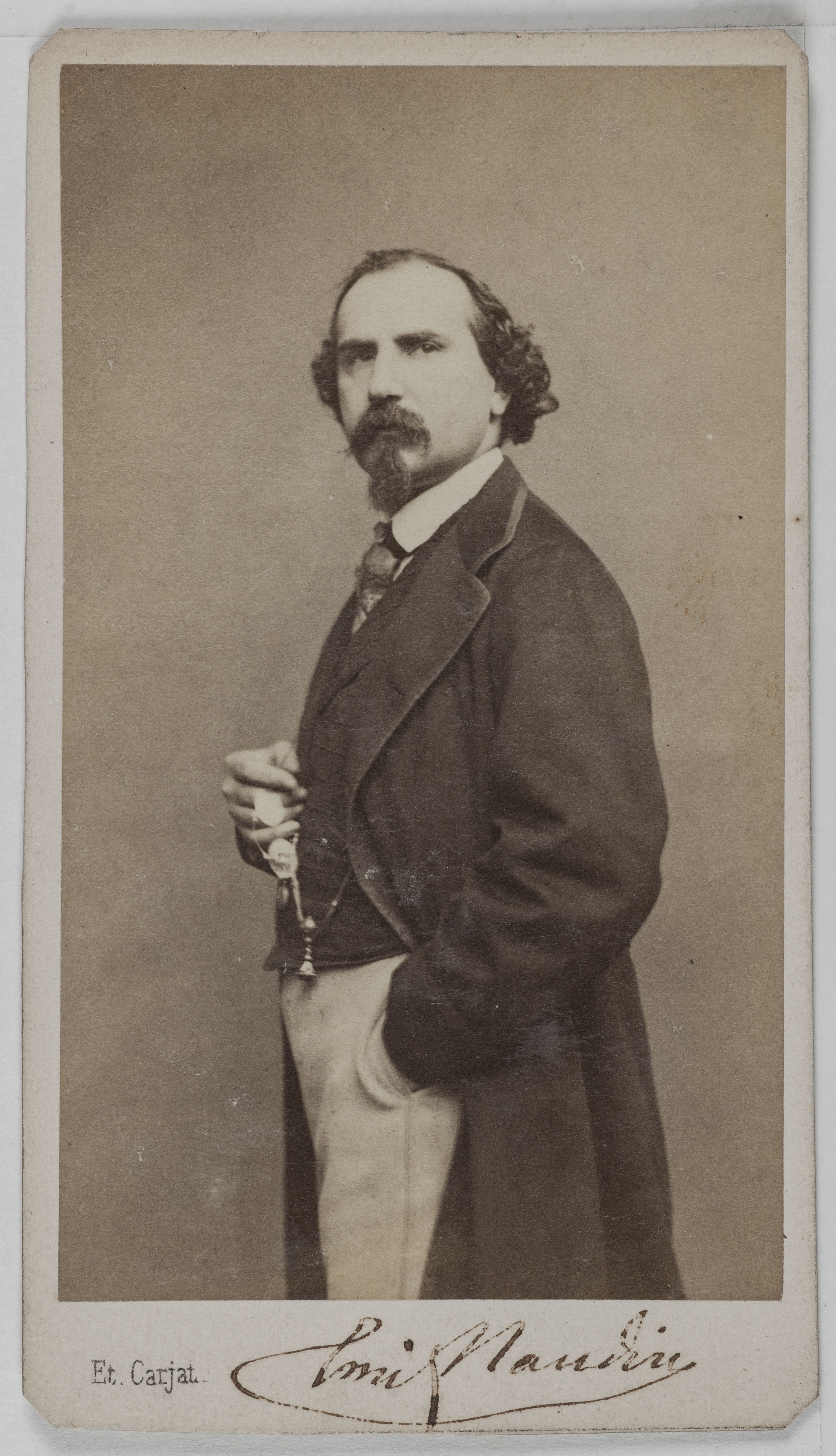 Carjat & Cie, Portrait d'Emile Naudin, chanteur ténor léger au théâtre des Italiens en 1862 et à l'Opéra en 1865.