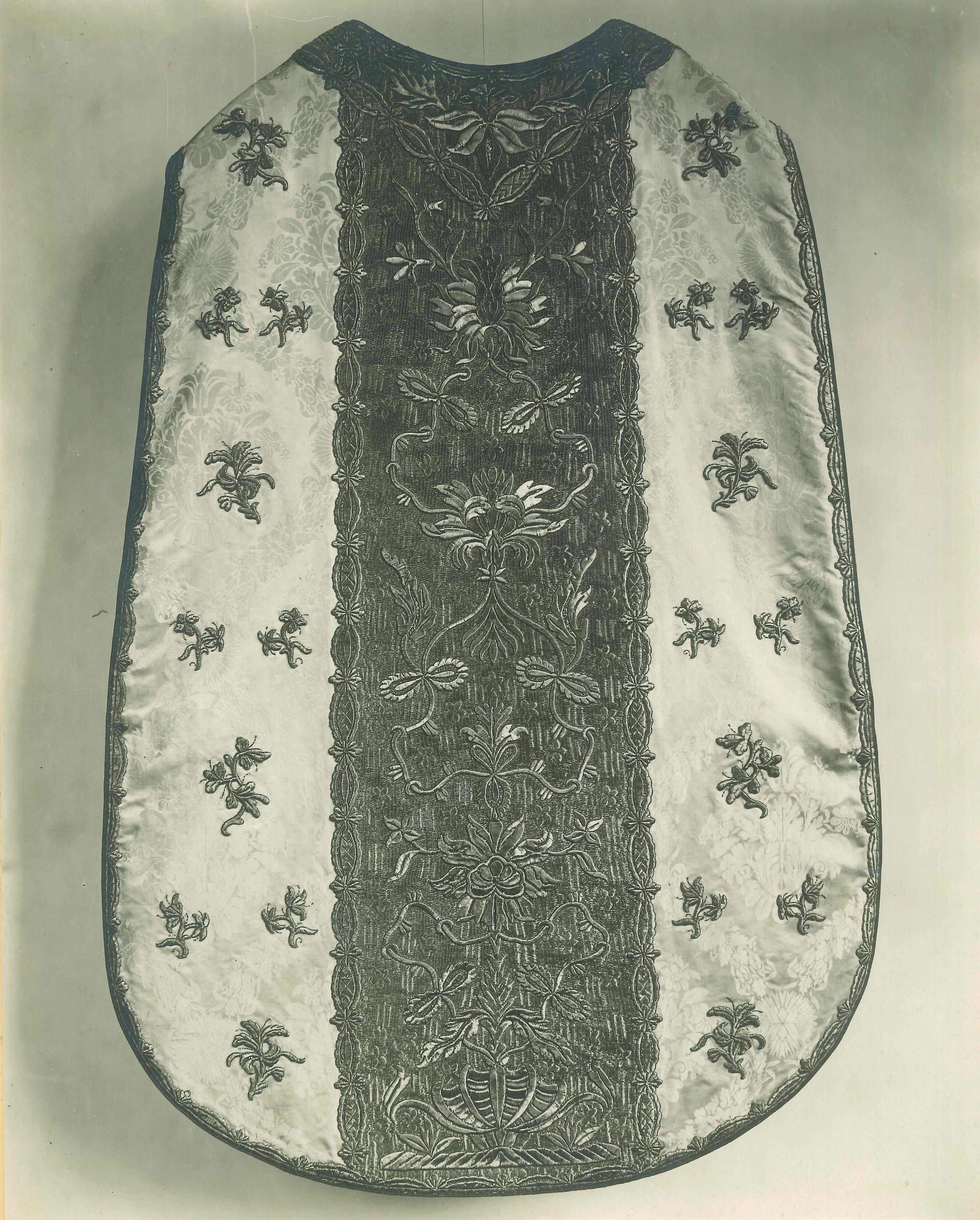 Vladimir Tkalčić, Zagreb - Zagrebačka katedrala - Kazula, barokni rad