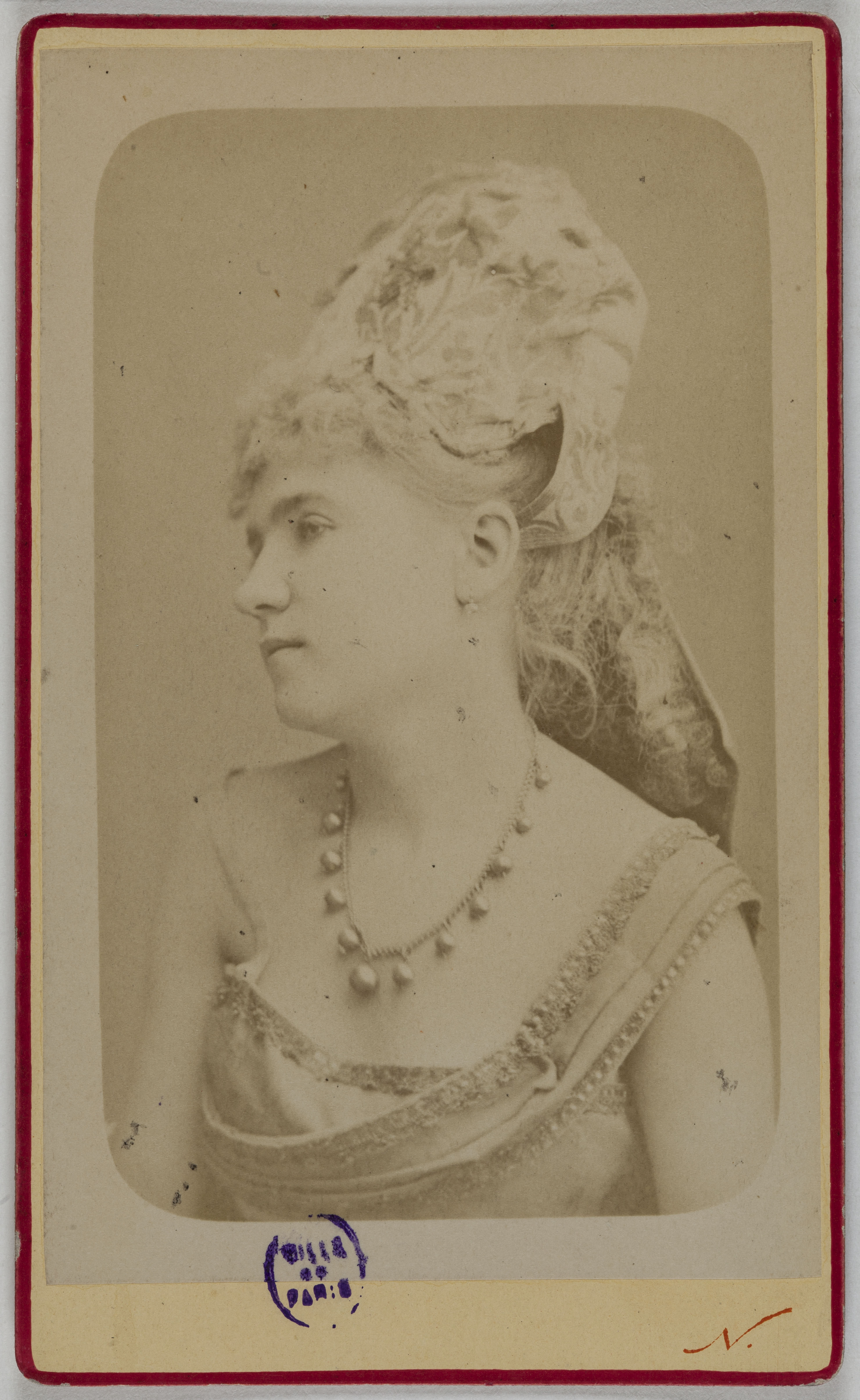 Atelier Nadar, Portrait de Baële (Théâtre de la Renaissance)