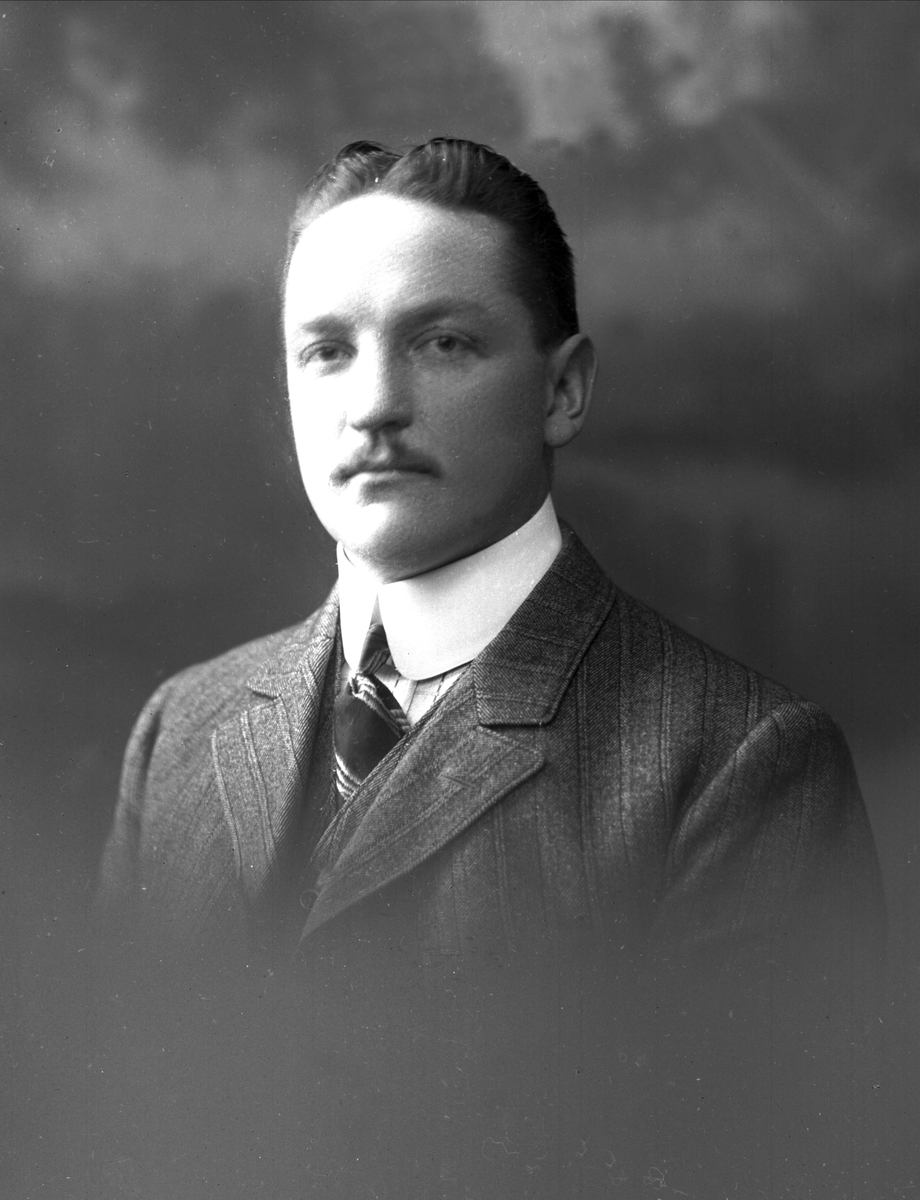 Gustav Borgen, NFB.09929