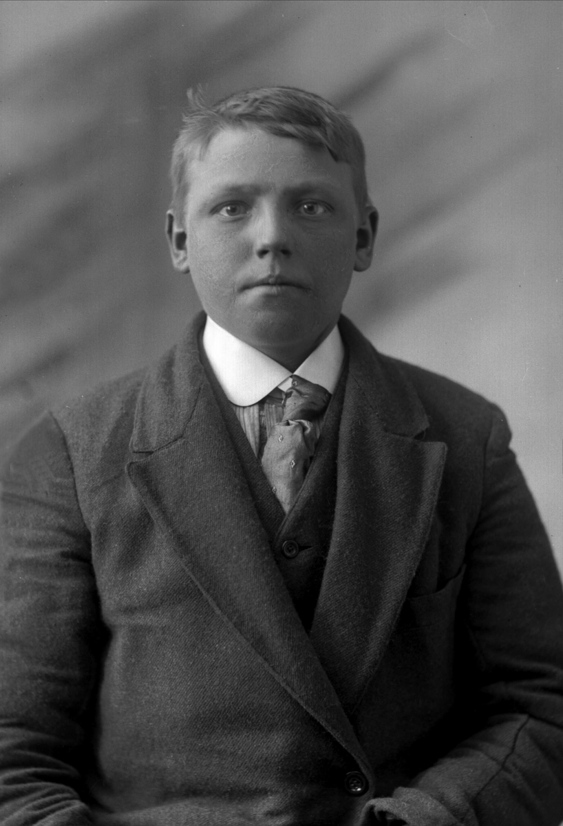 Gustav Borgen, NFB.37872