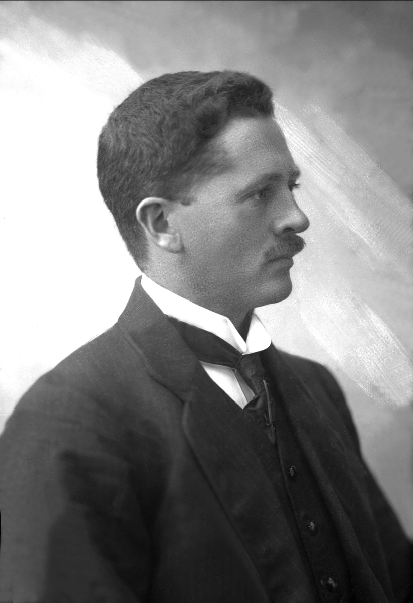 Gustav Borgen, NFB.52436