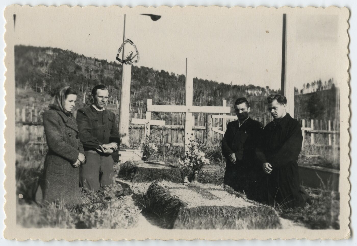Nežinomas autorius, Šalia Vinco Šulčiaus kapo