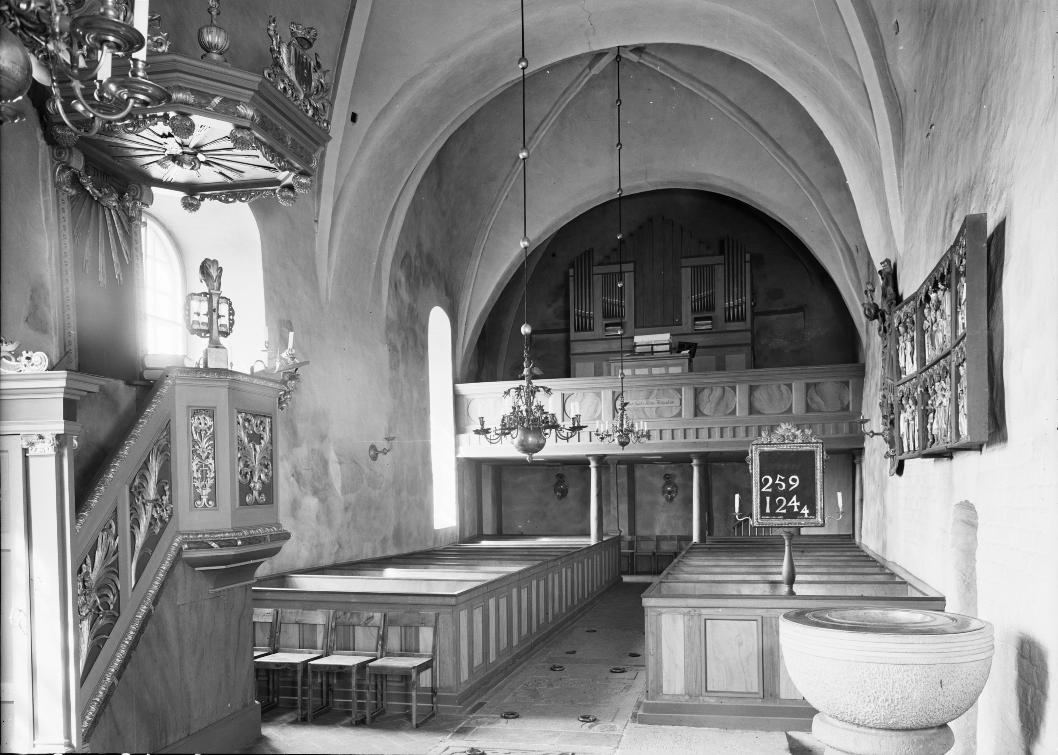 Nils Lagergren, Hammarby kyrka