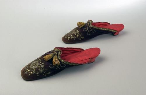 Unknown artist, Pair of mules