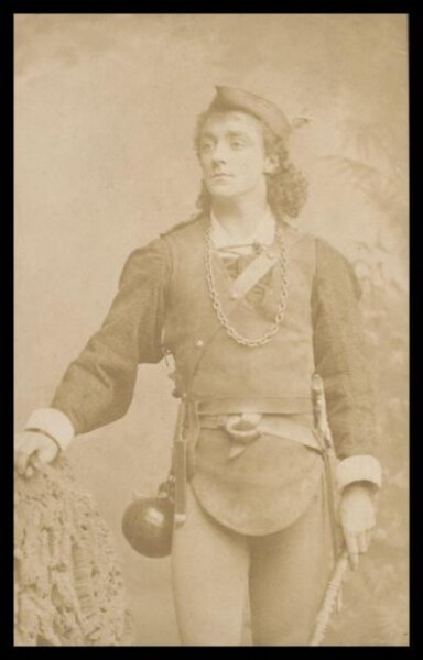 London Stereoscopic and Photographic Company, Guy Little Theatrical Photograph