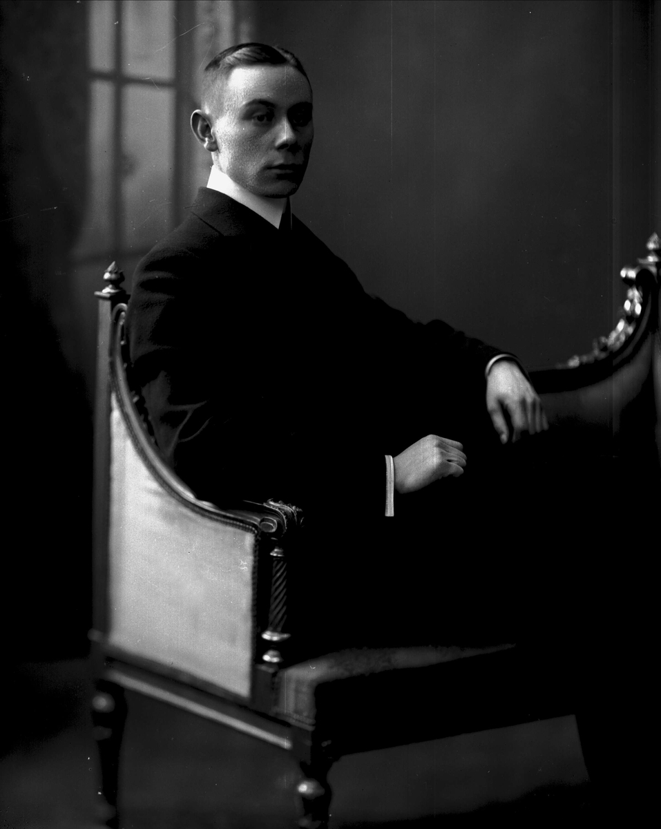 Gustav Borgen, NFB.12476