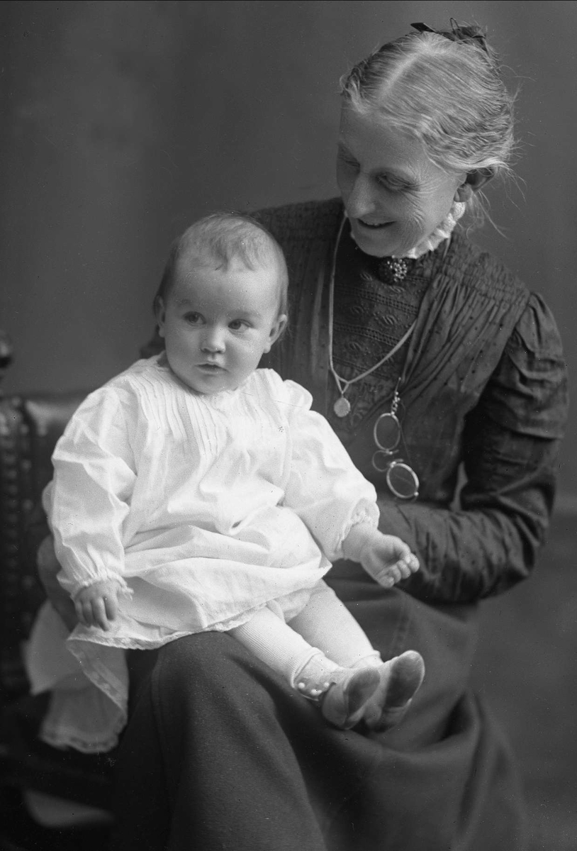 Gustav Borgen, NFB.44698