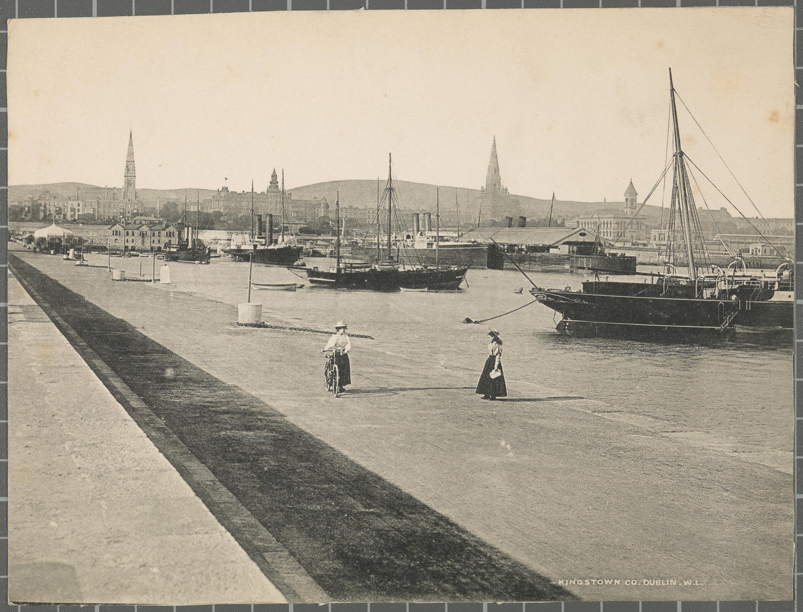 Desconegut, Kingstown Co. Dublin. W.L.
