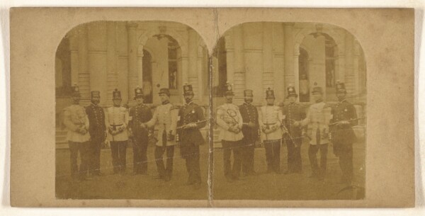 Unknown, [Six musicians]