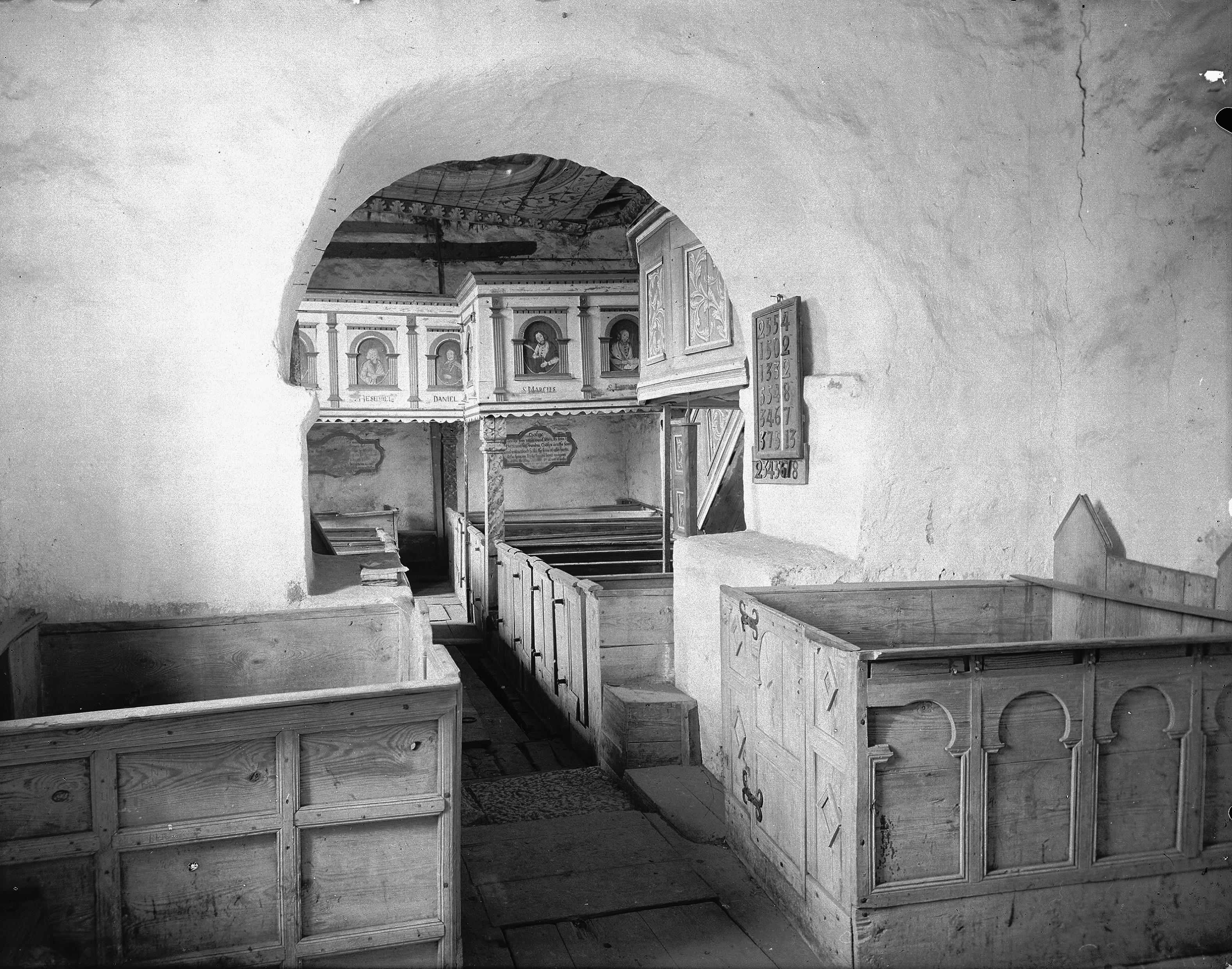 Anders Roland, Suntaks gamla kyrka