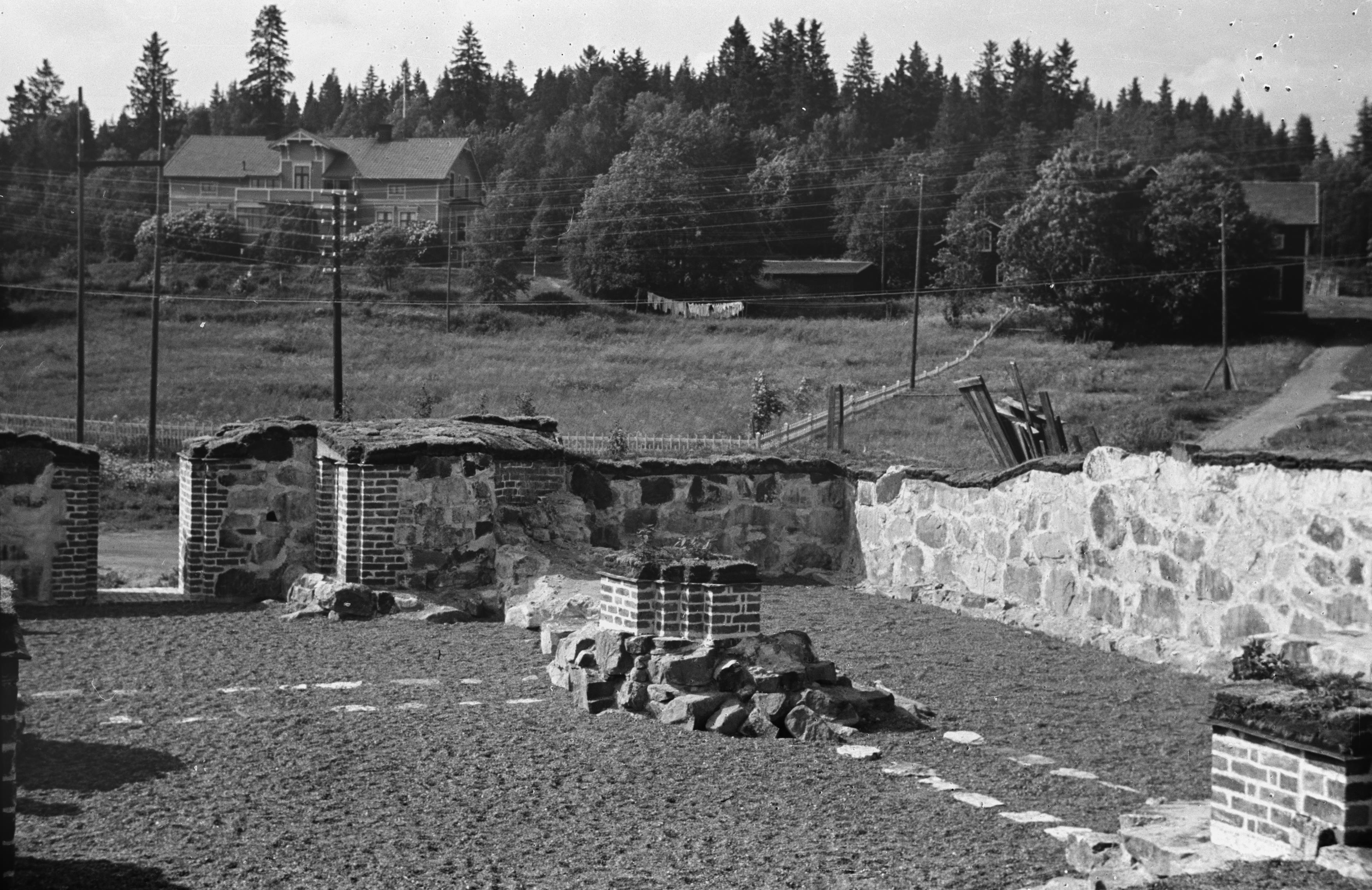 Bertil Berthelson, Nordingrå kyrkoruin