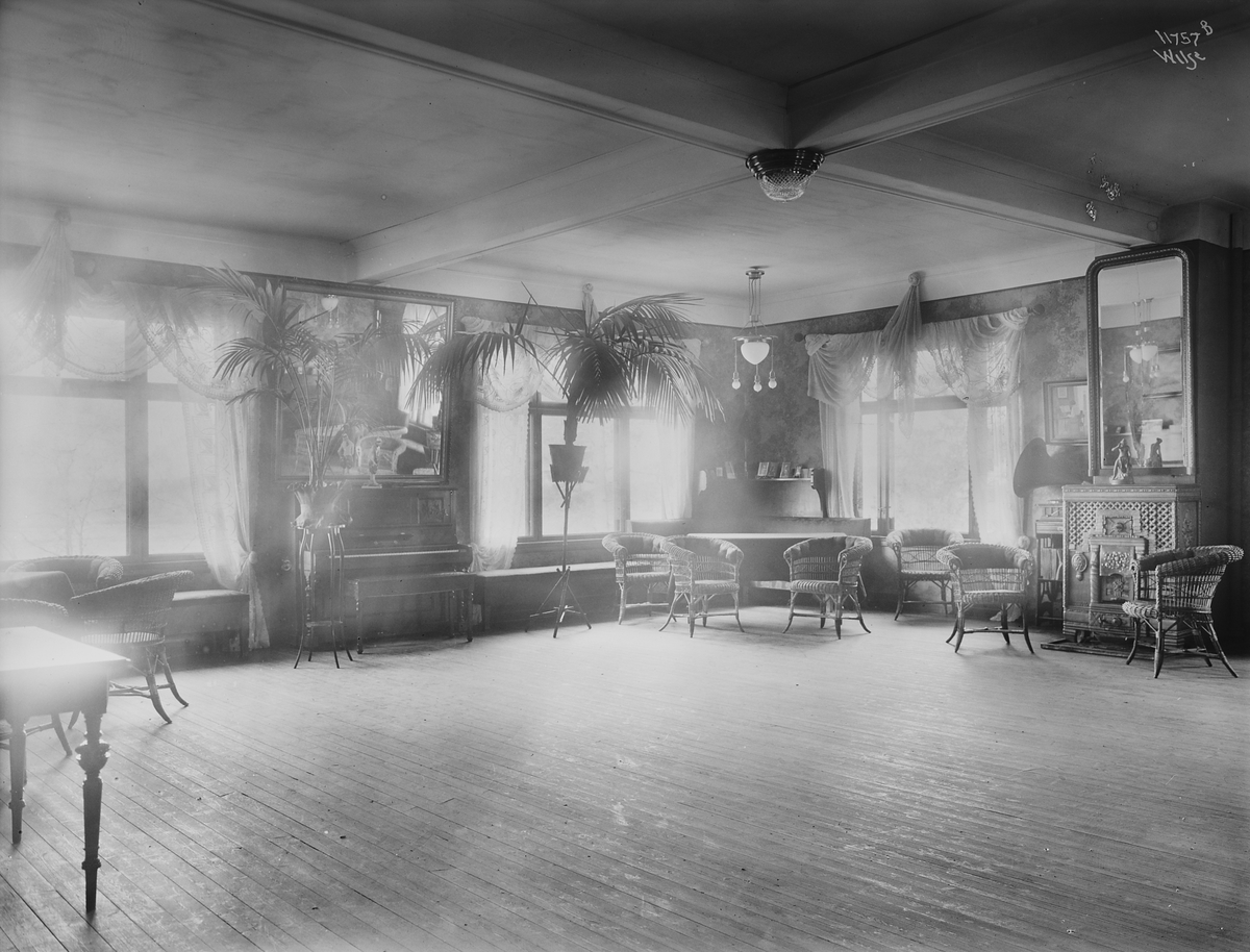 Anders Beer Wilse, Konv: Nordstrands husmorskole/skolestuen