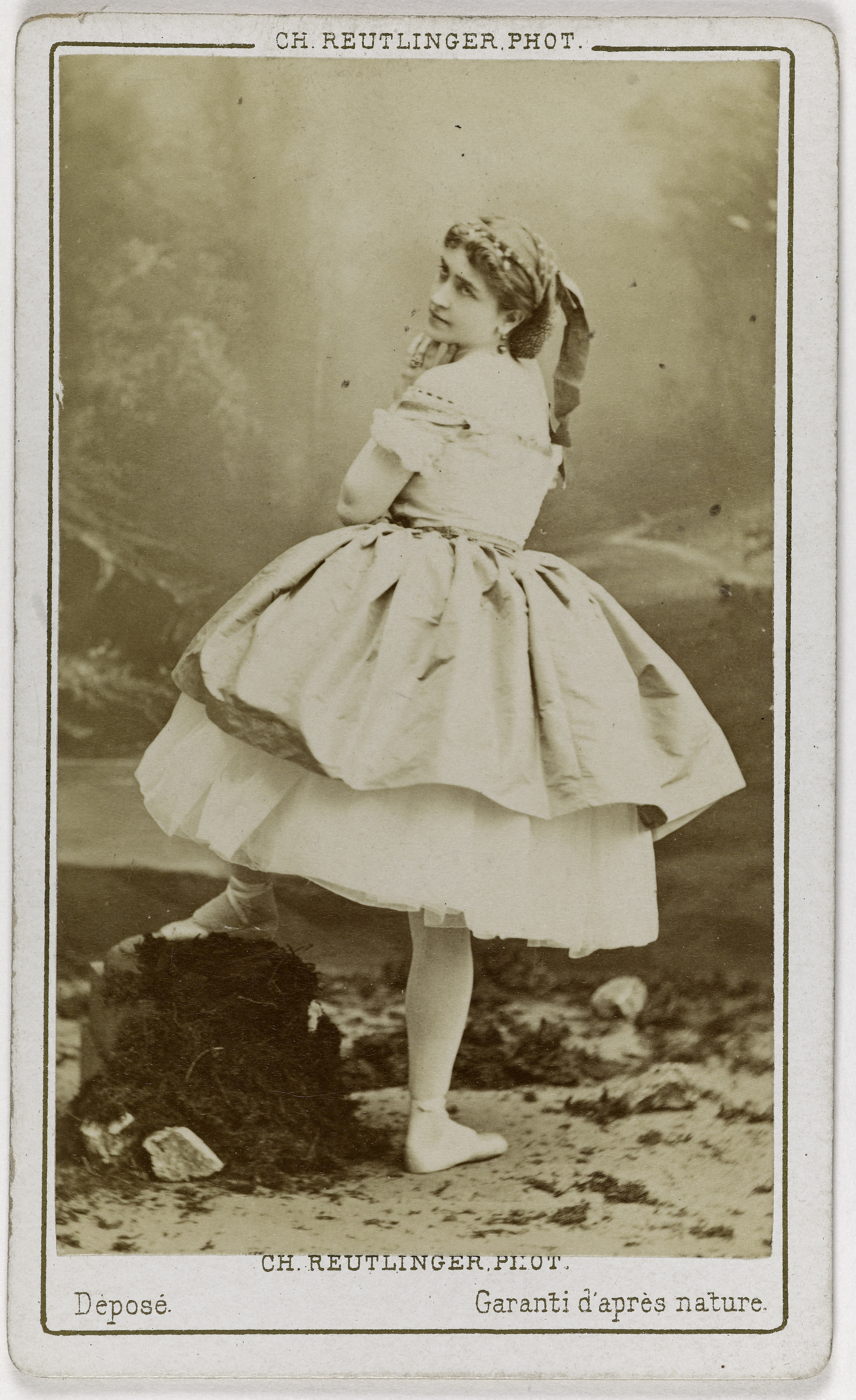 Charles Reutlinger, Portrait de Zina Mérante, née Zina Richard, danseuse à l'Opéra vers 1857-1863.