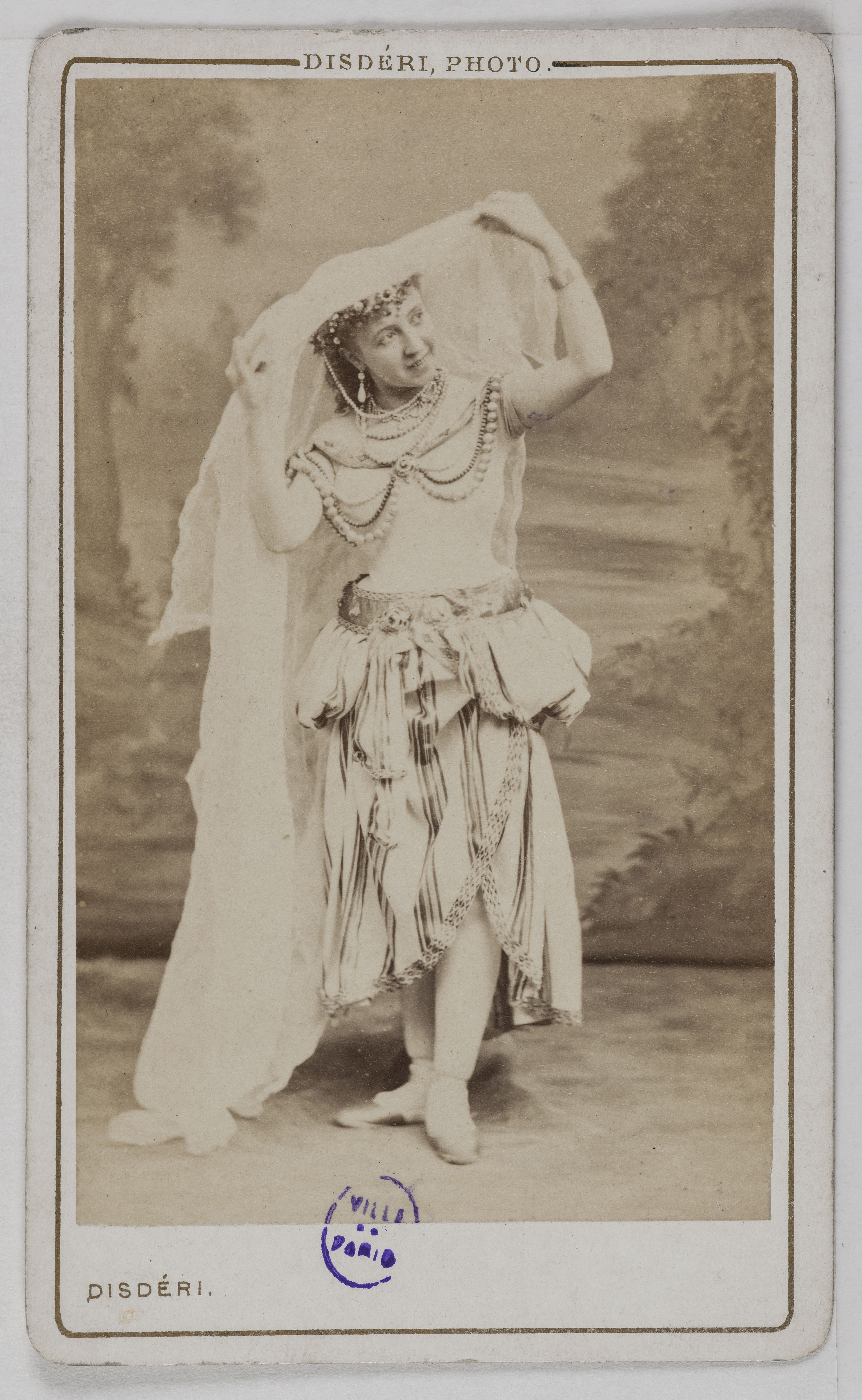 André-Adolphe-Eugène Disdéri, Portrait de Magny, (danseuse)