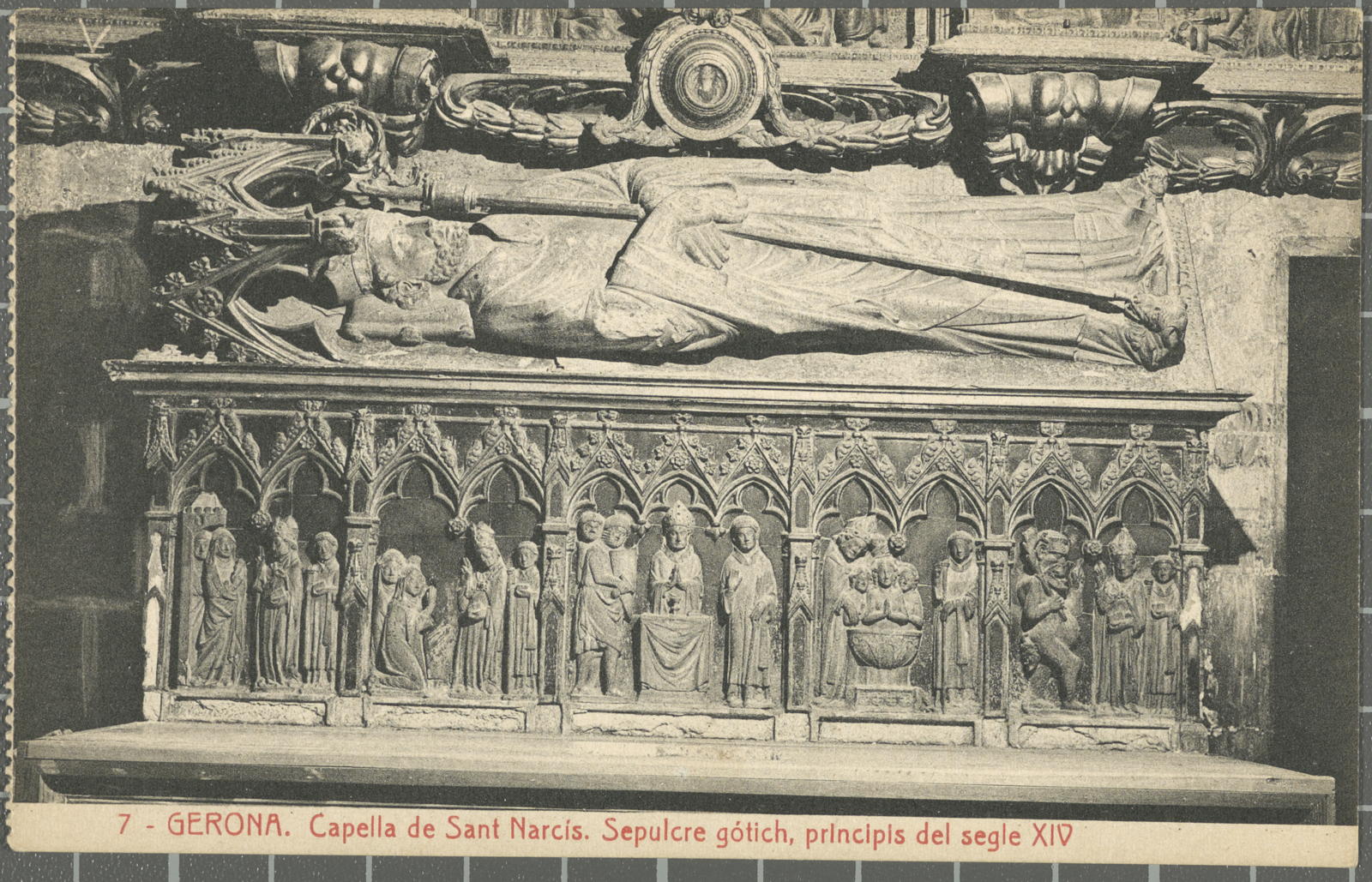 Desconegut, 7-Gerona. Capella de Sant Narcís. Sepulcre gòtic, principis del segle XIV
