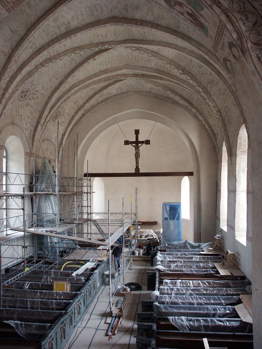 Johan Dellbeck, Gamla Uppsala kyrka, Uppland 2006. Foto av långhuset sedan valvmålningarna konserverats