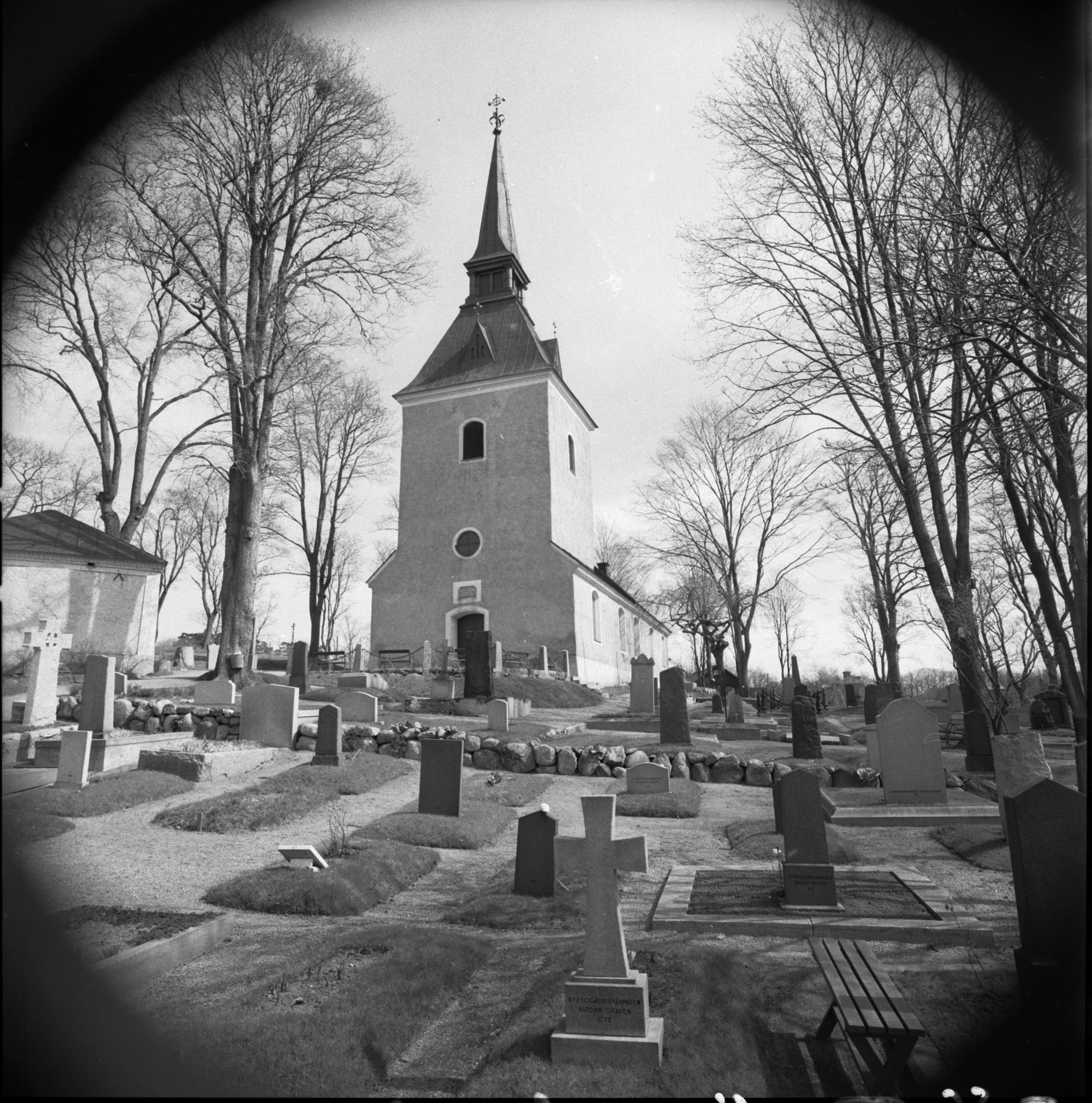 Nils Lagergren, Brännkyrka kyrka