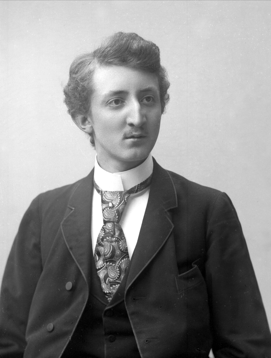 Gustav Borgen, Portrett av Wessel.