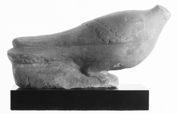 Unknown, Fragment of a Sculpture: Dove