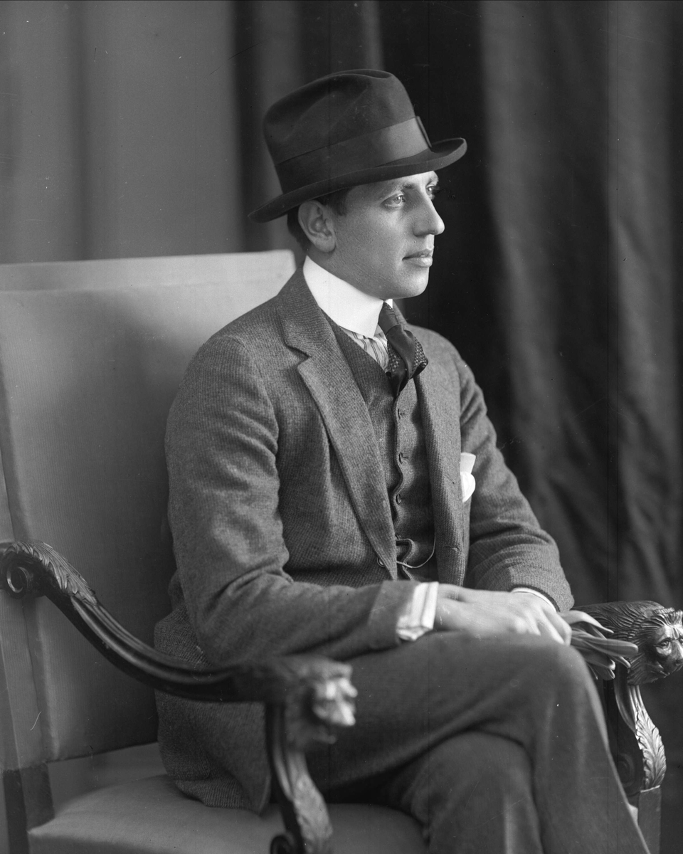 Gustav Borgen, NFB.19334