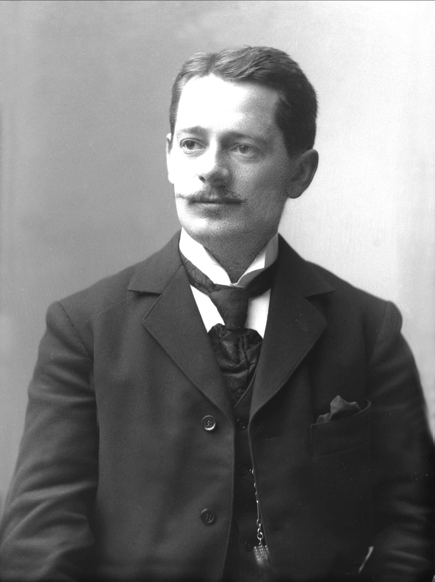Gustav Borgen, NFB.45939