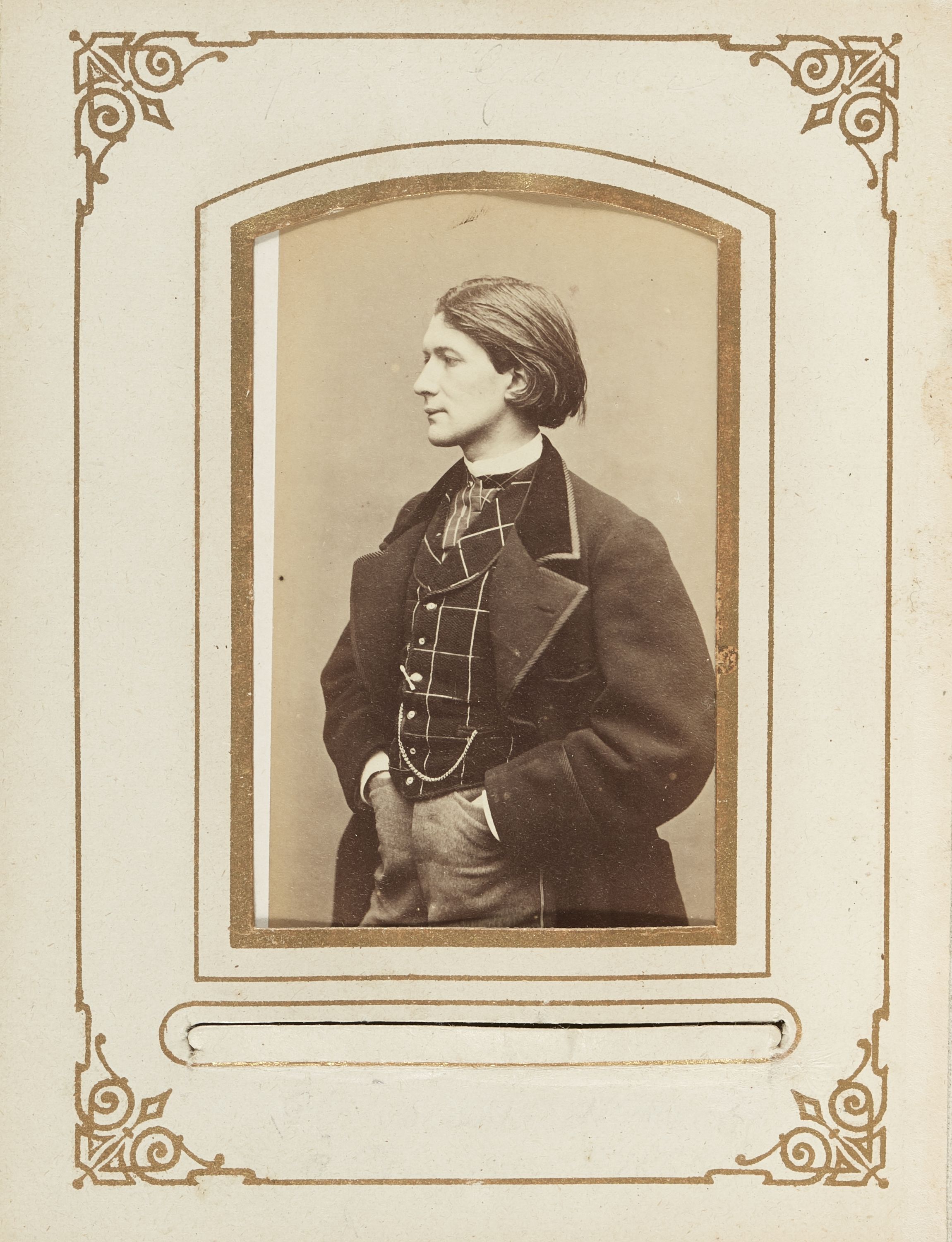 Etienne Carjat, Portrait de Victorien Sardou