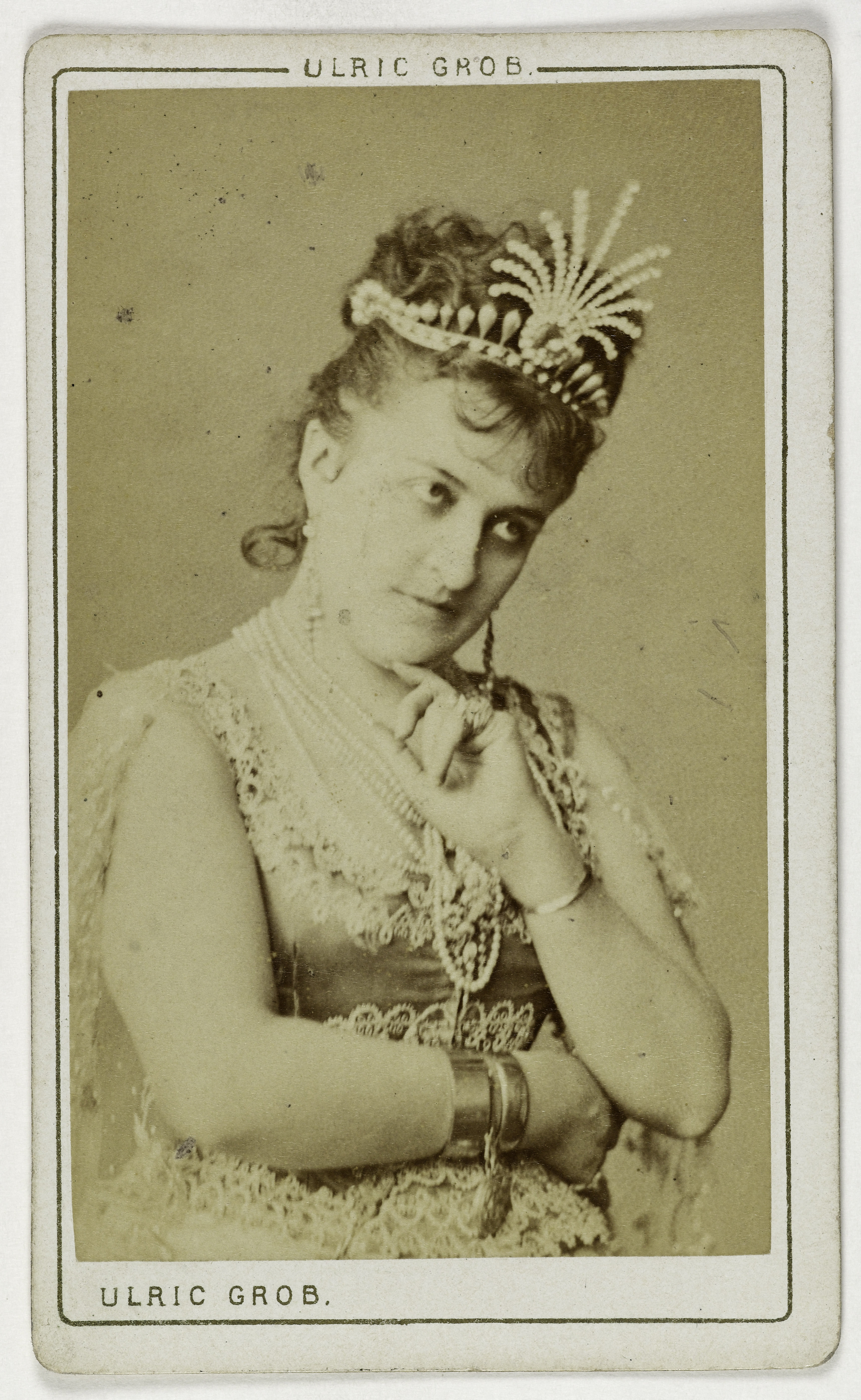 Ulric Grob, Portrait de Grandville Juliette, (actrice)